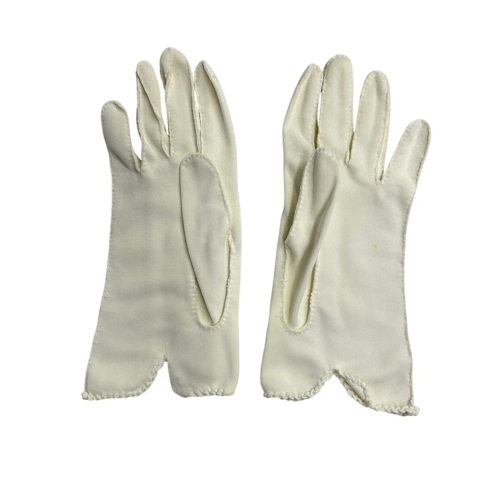 Vintage Cream Wrist Length Gloves Scalloped Trim S Off White Coquette Regency